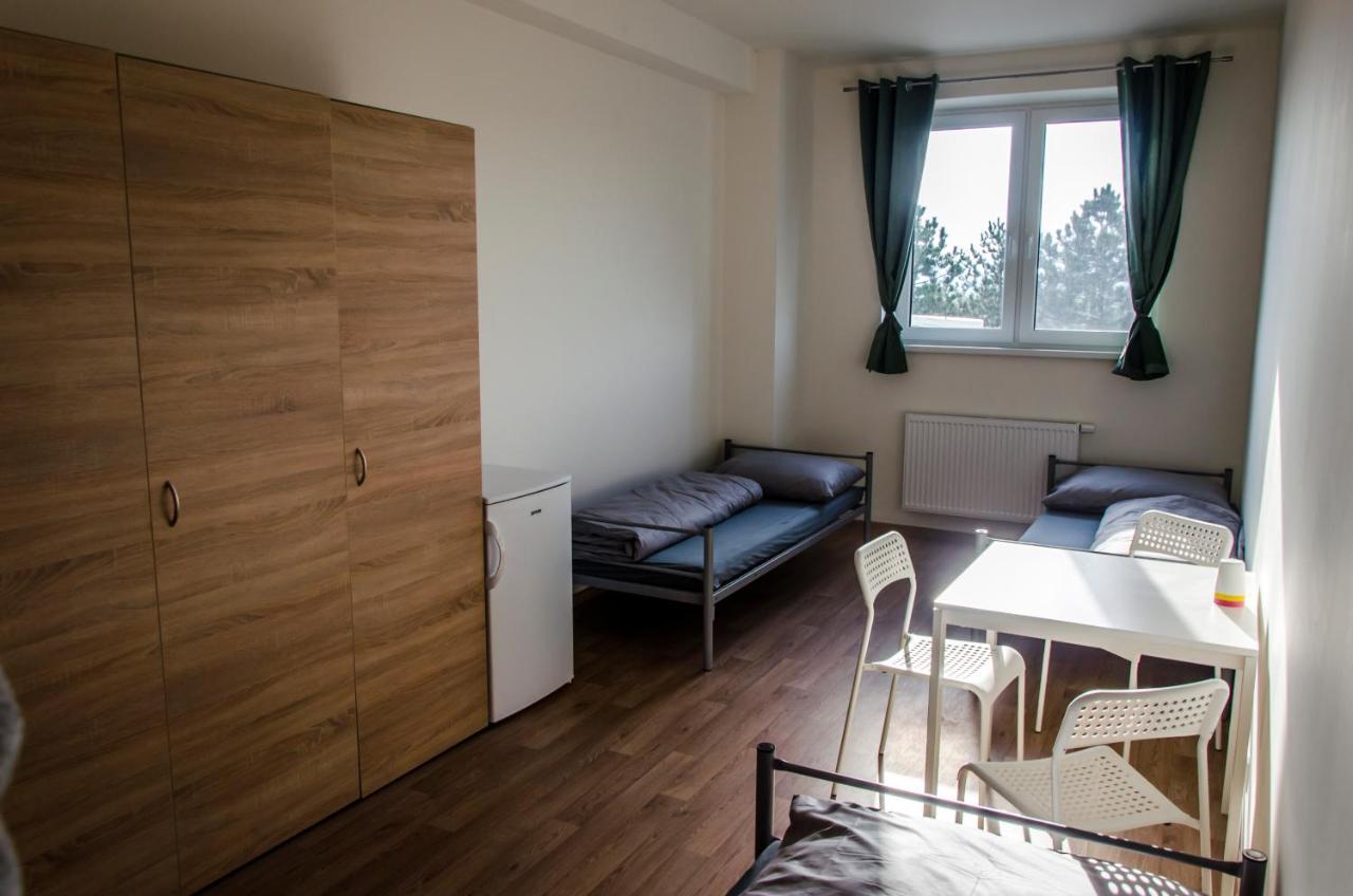 Ubytovna Milex Nové Mesto nad Váhom Exterior foto